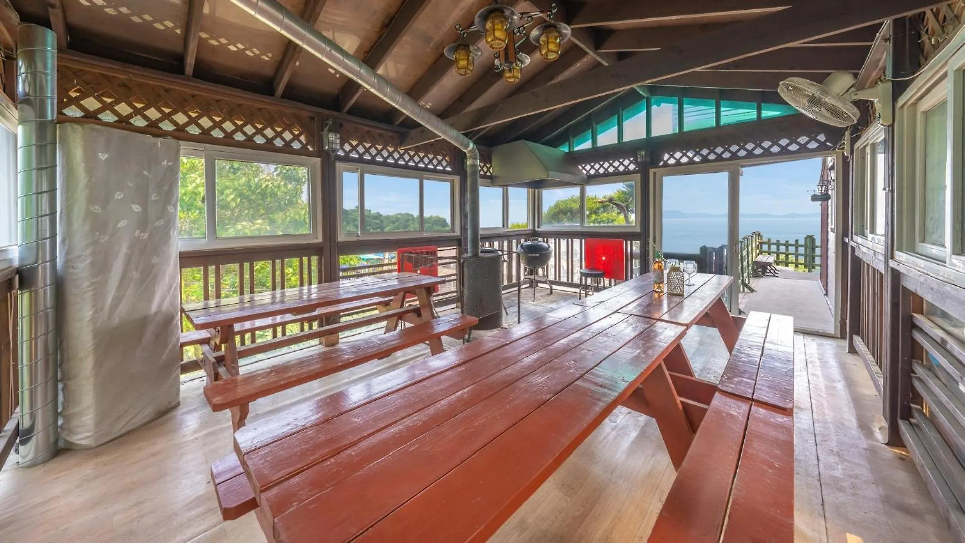 Ganghwado Gureumwi Sanchaek Pension インチョン広域市 0*,  韓国